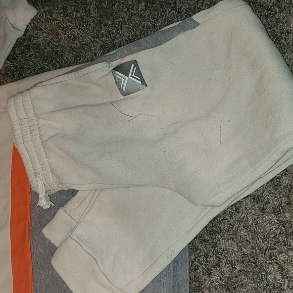 Sweatsuit - Picture 2 of 4